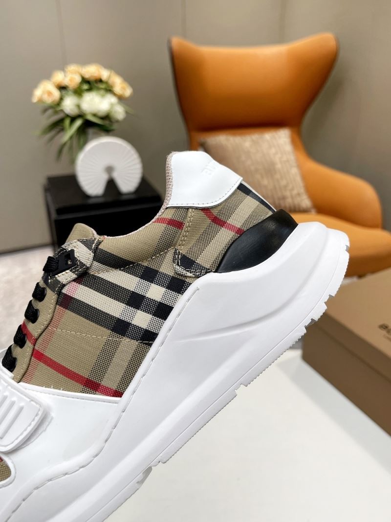 Burberry Low Shoes